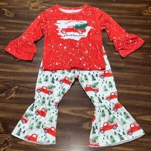 SHEIN baby girls red truck/christmas tree outfit size 18-24month